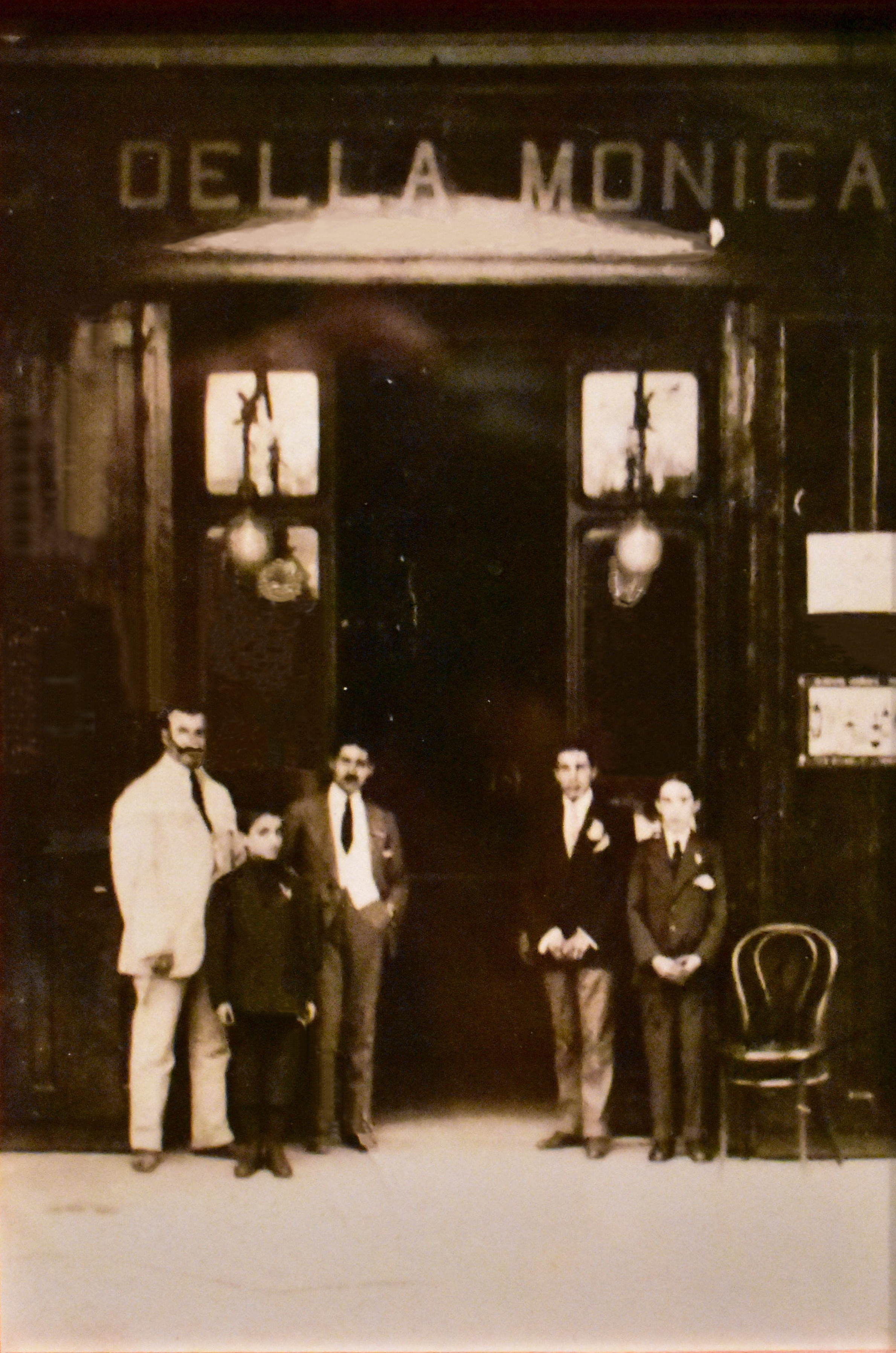 Della Monica 1898: oltre 100 anni di tradizione tessile